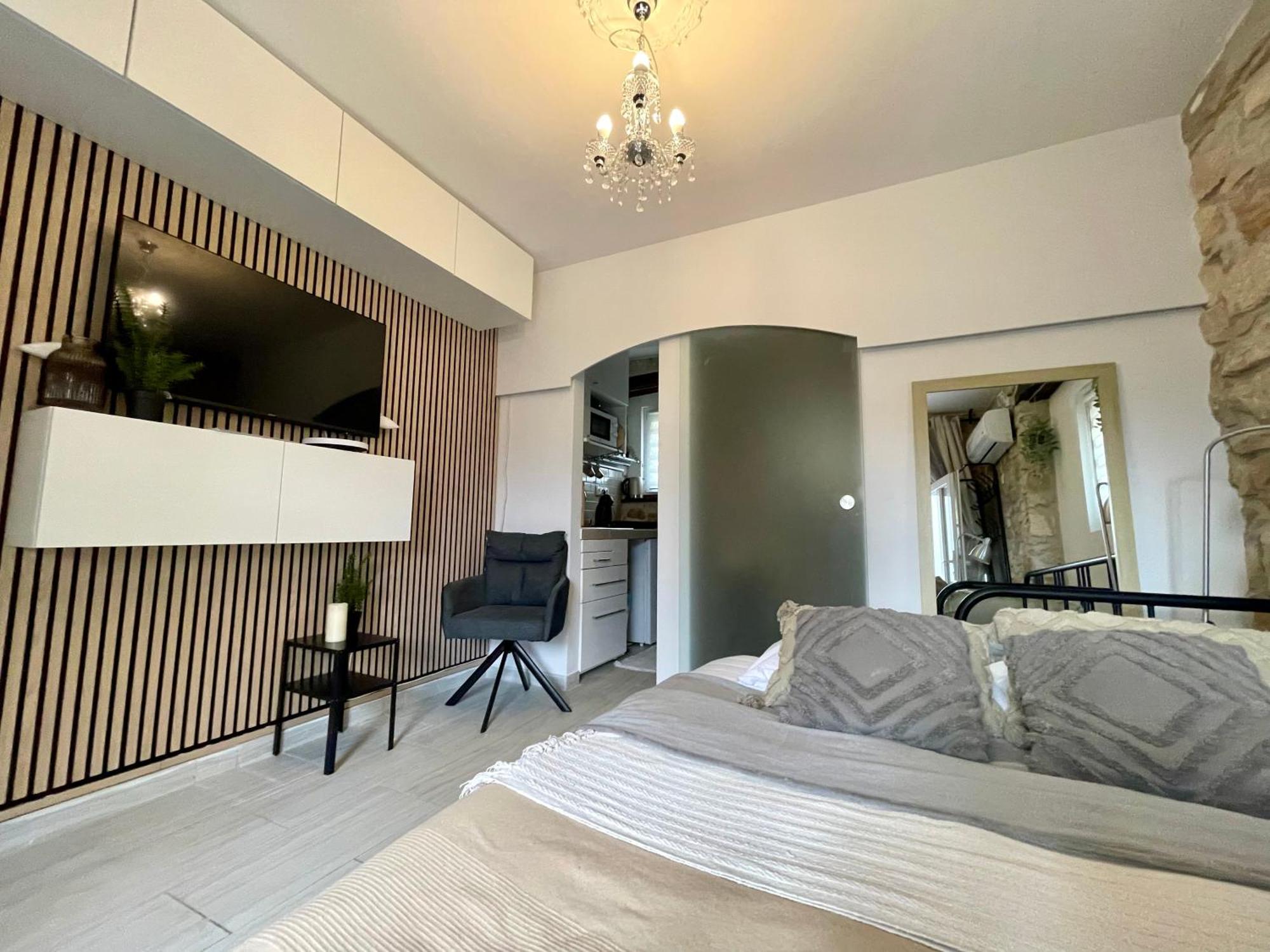 Villa Amore Radini Istrian Romantic Studio With Private Parking And Terrace Brtonigla Exterior photo